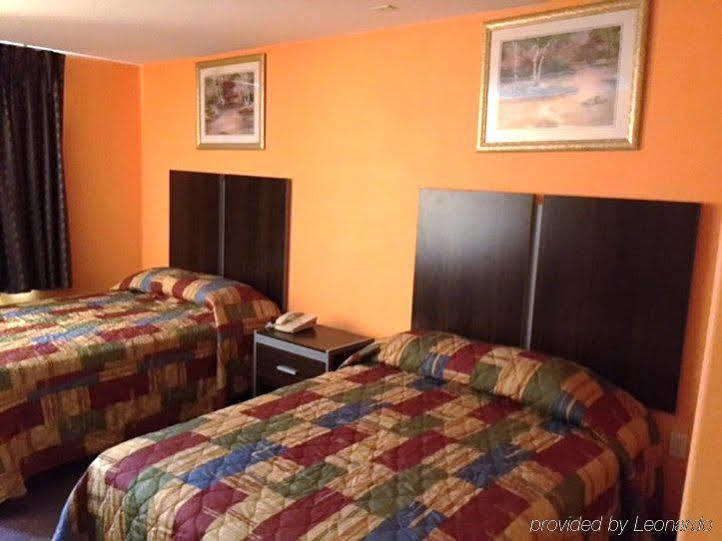 יוסטון Scottish Inn & Suites Hobby Airport מראה חיצוני תמונה