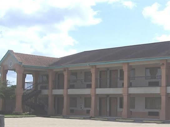 יוסטון Scottish Inn & Suites Hobby Airport מראה חיצוני תמונה